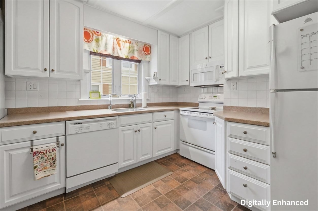 55 Lakewood Rd, Weymouth, MA Photo #19