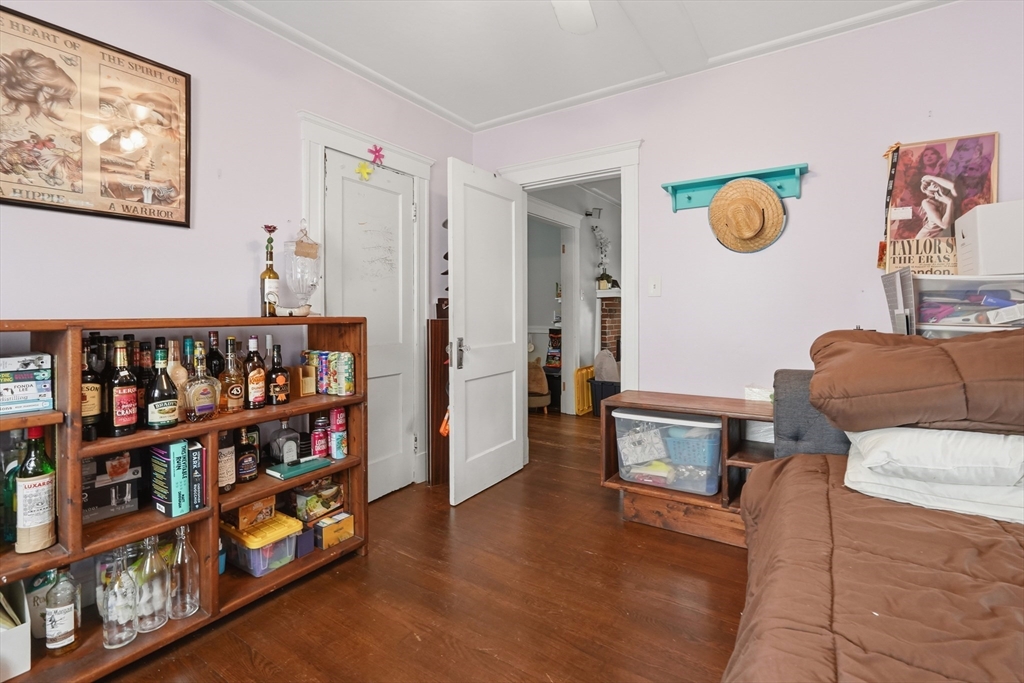 55 Lakewood Rd