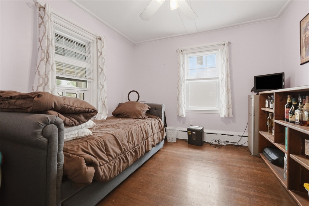 55 Lakewood Rd