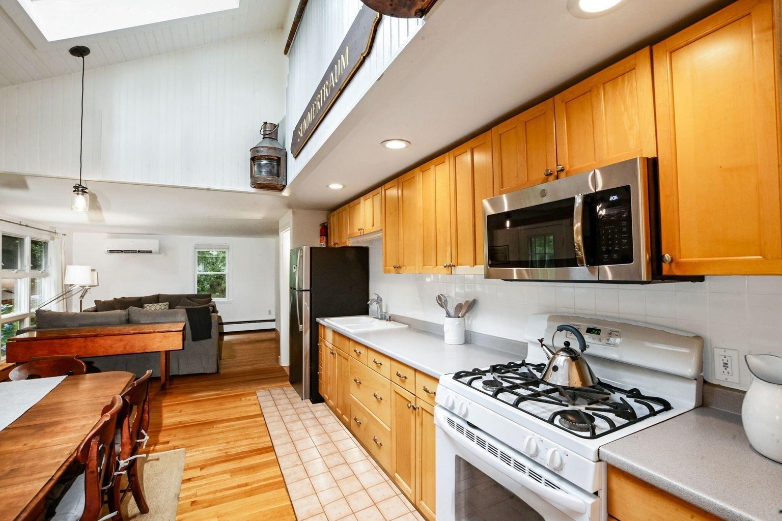 72 Benjamin Nyes, Falmouth, MA, 72 Benjamin Nyes, Falmouth, MA Photo #9