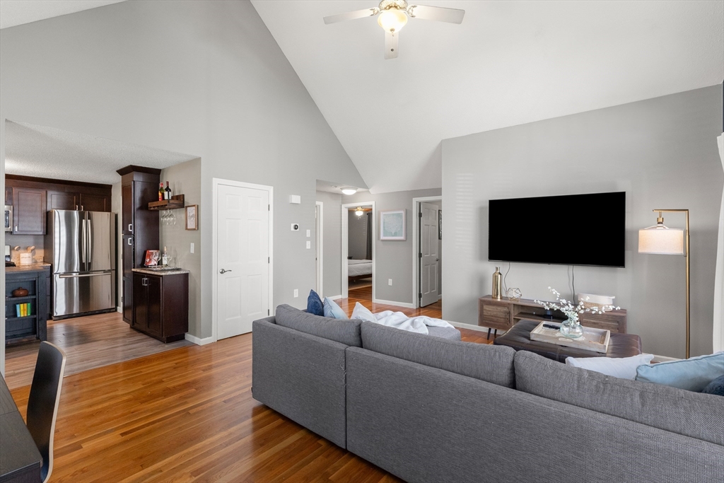 11 Merrimack Meadows Ln 17