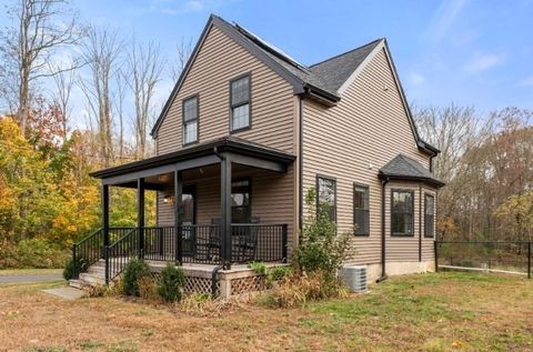 593 Williams St Dighton MA 02764