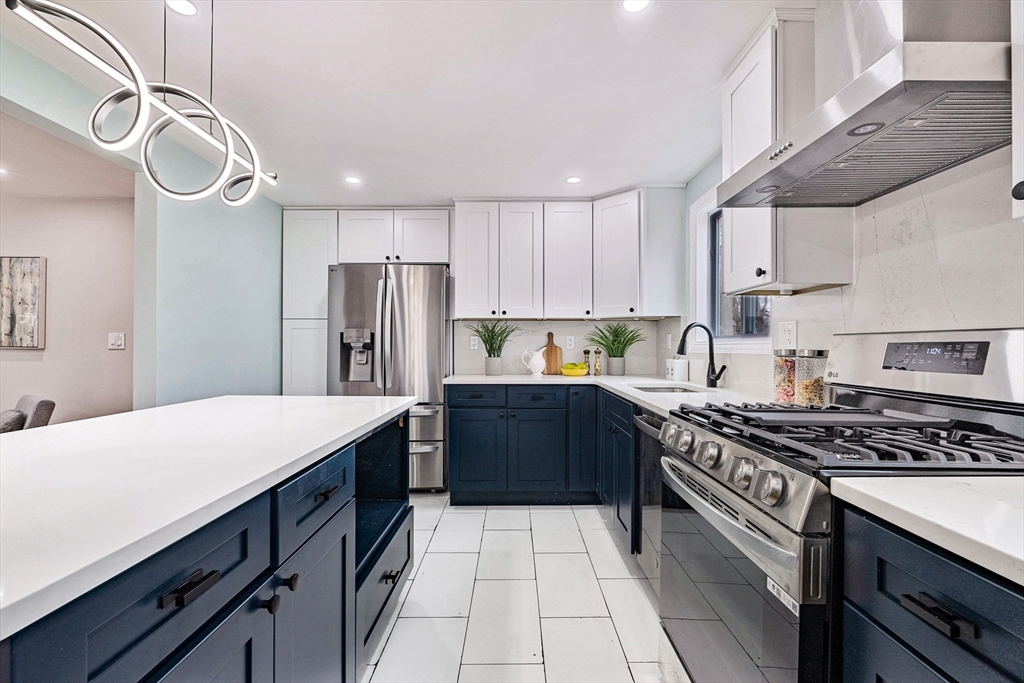76 Sunset Dr