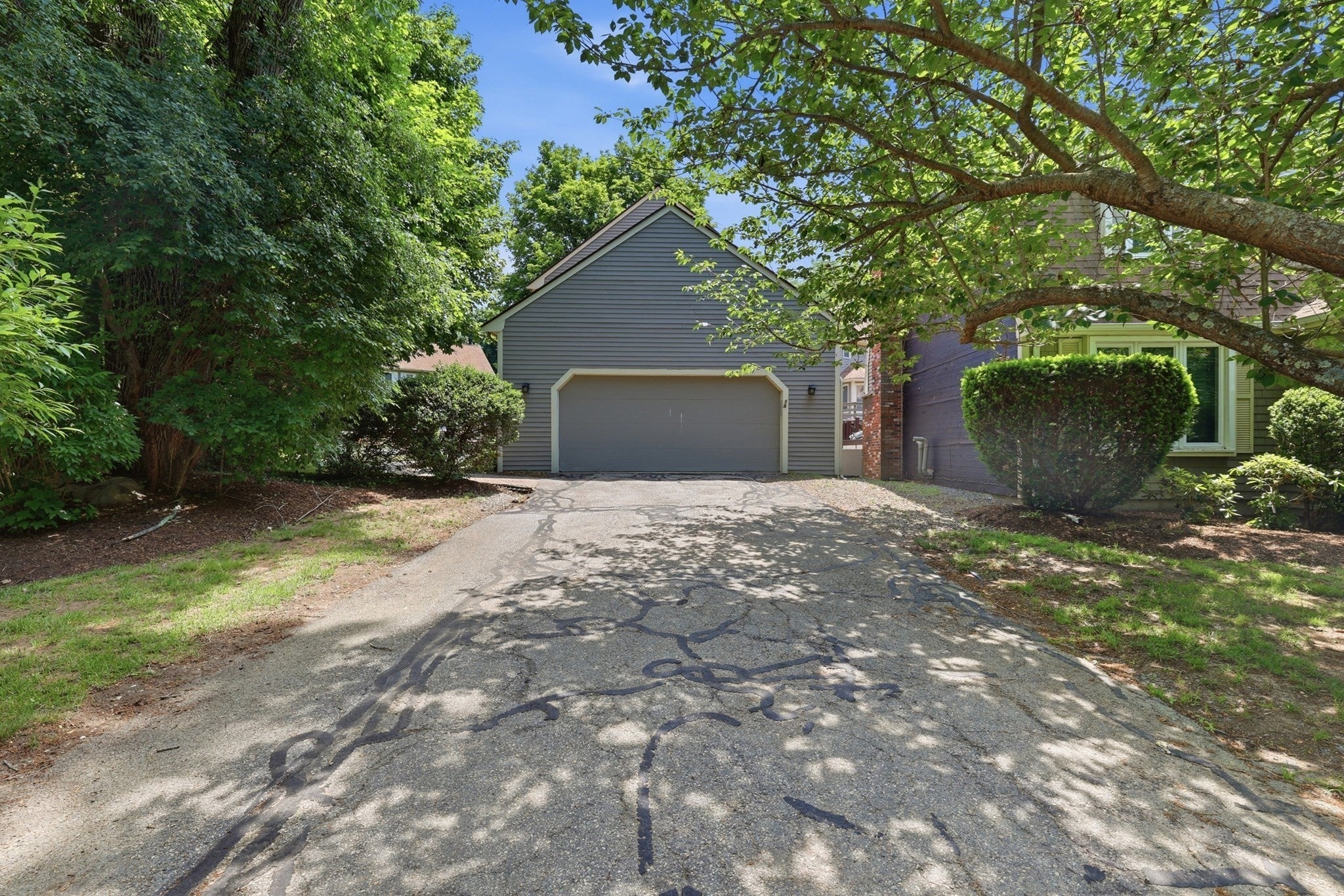 18 Copperwood Dr 18