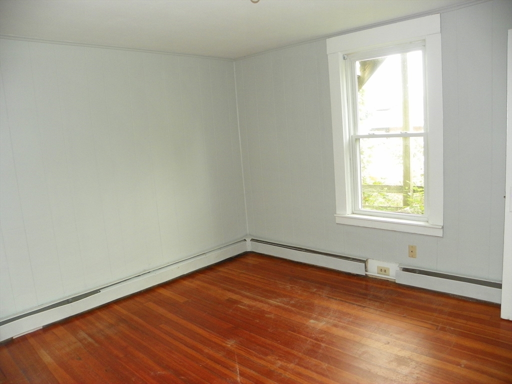 39 Pond St. 3