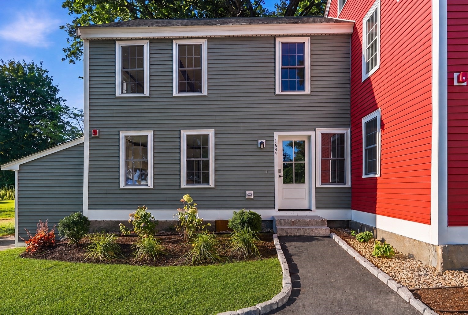 164 Main St A