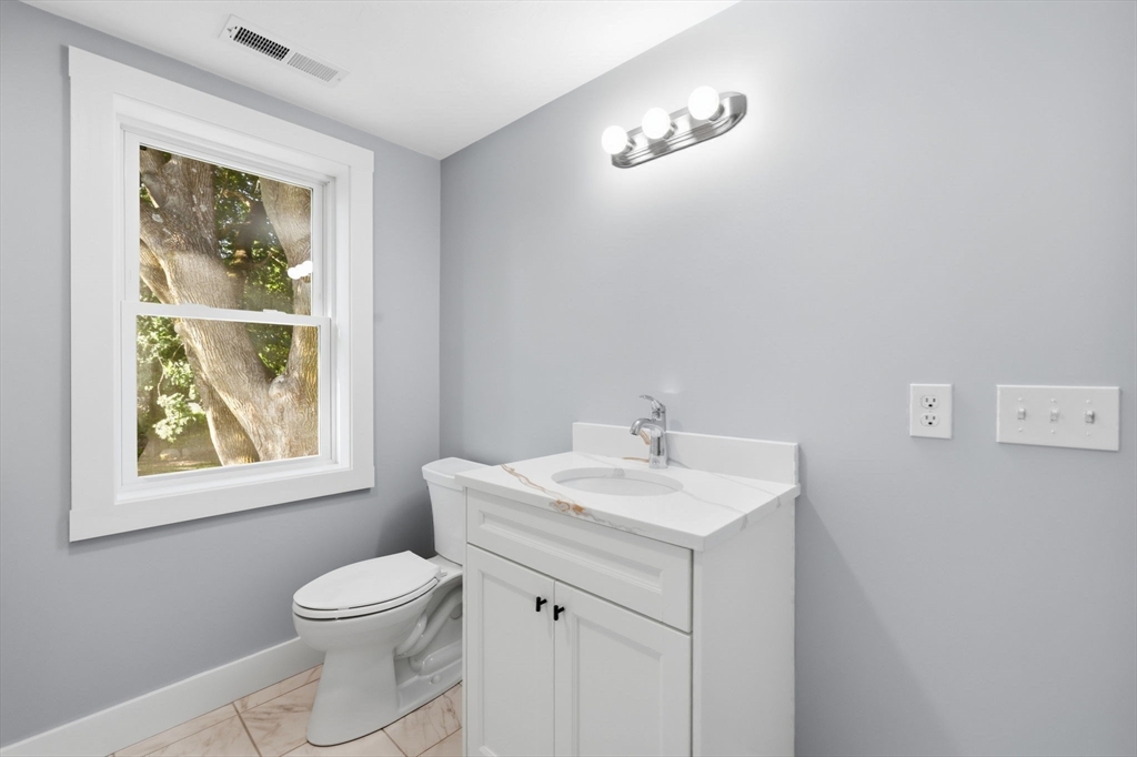 164 Main St #A, Westford, MA, 164 Main St #A, Westford, MA Photo #21