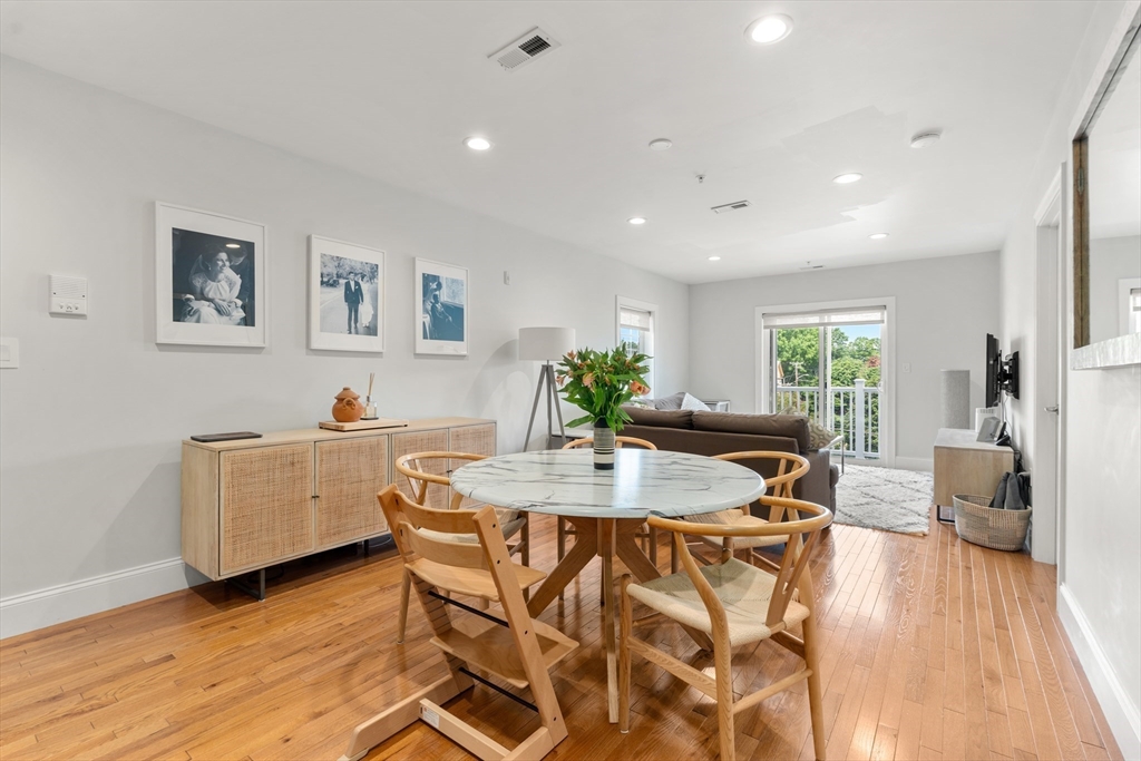 244 Main St 5