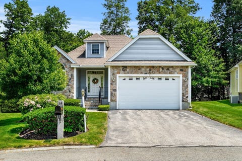 Photo of 14 Rebecca Way #14, Methuen, MA 01844 (MLS # 73534807)