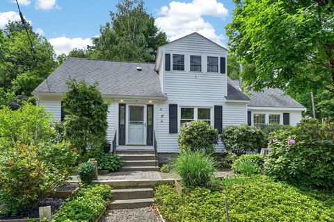 Photo of 9 Ledgewood Dr, Boylston, MA 01505 (MLS # 73523281)