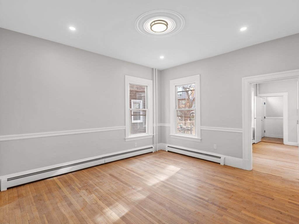 805 E Fifth St #1, Boston, MA Photo #3