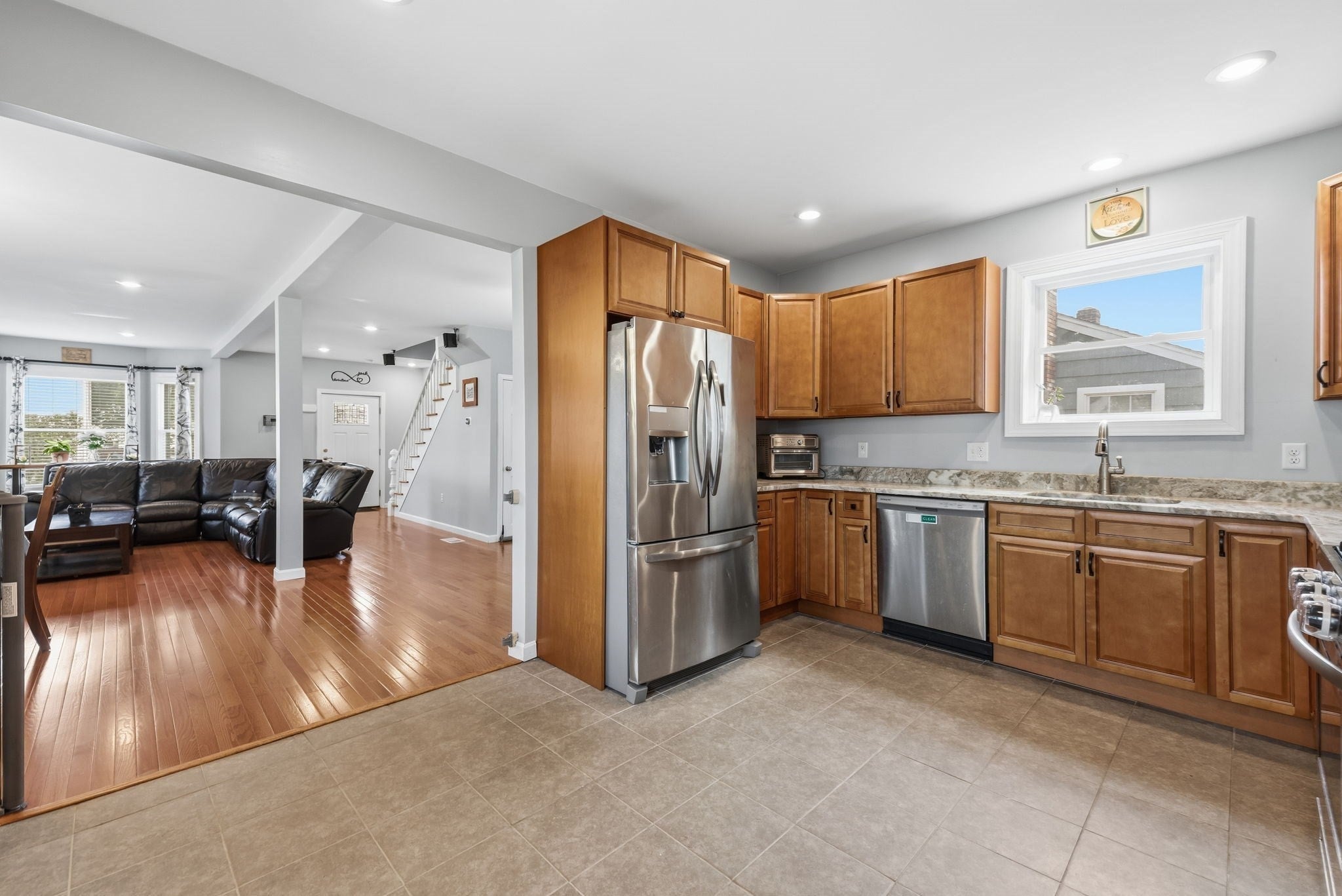 13 Cosgrove Street, Lowell, MA, 13 Cosgrove Street, Lowell, MA Photo #5