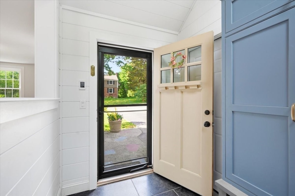 14 Puritan Rd