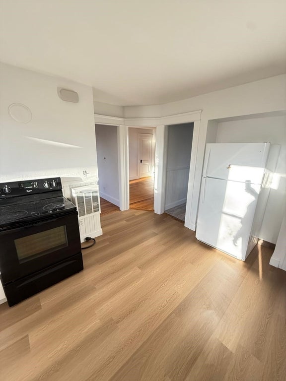28 Gediminas St, Worcester, MA, 28 Gediminas St, Worcester, MA Photo #32