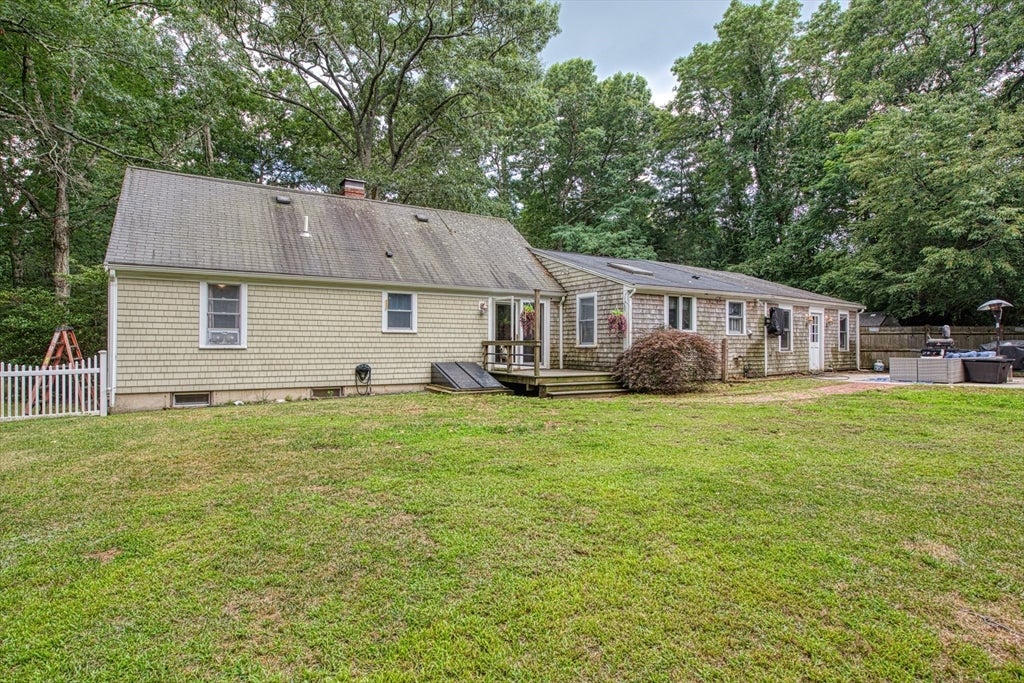30 Edgewood Ln, Marshfield, MA, 30 Edgewood Ln, Marshfield, MA Photo #2