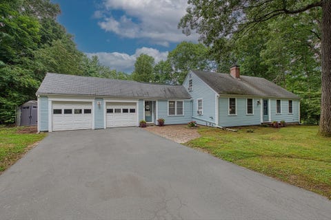 Photo of 30 Edgewood Ln, Marshfield, MA 02050 (MLS # 73562154)