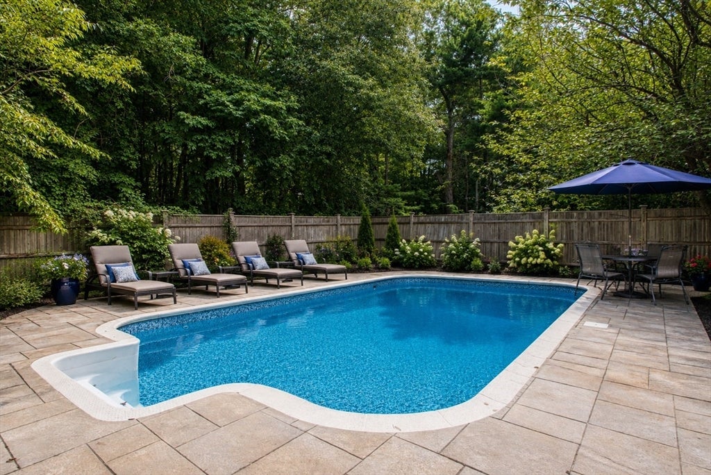 30 Edgewood Ln, Marshfield, MA, 30 Edgewood Ln, Marshfield, MA Photo #3