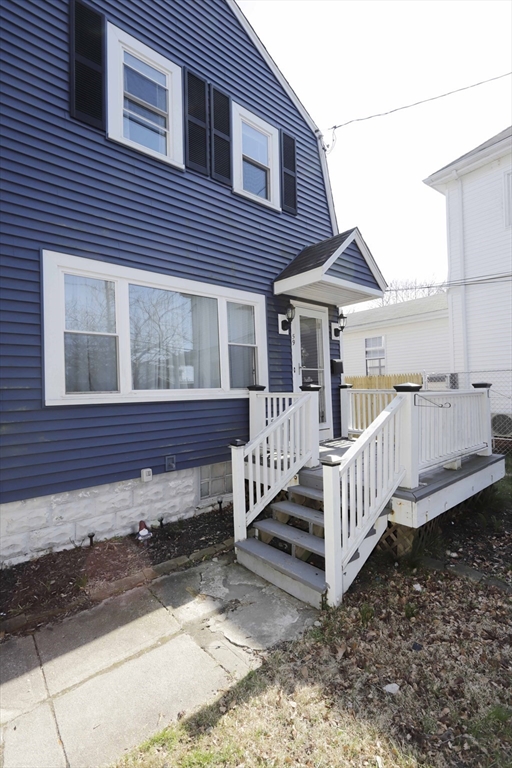 59 Bridge St