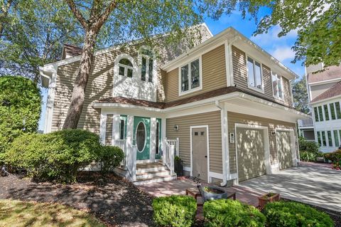 39 Pointe Rok Drive 39 Worcester MA 01604