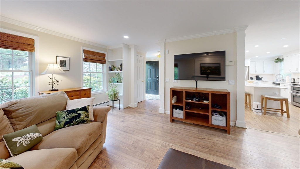 8 Lynnwood Dr, Rutland, MA Photo #20