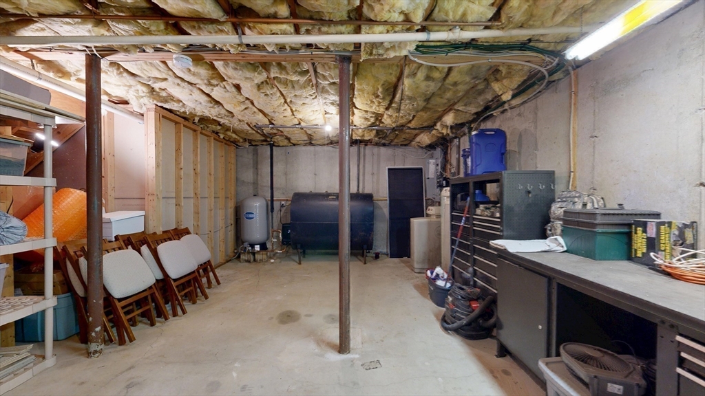8 Lynnwood Dr, Rutland, MA Photo #36