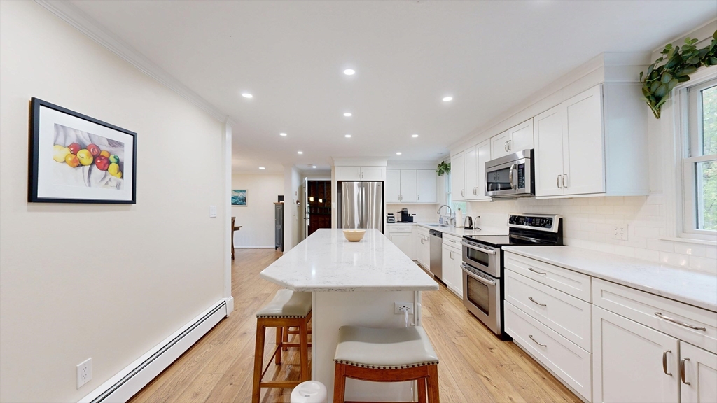 8 Lynnwood Dr, Rutland, MA Photo #15