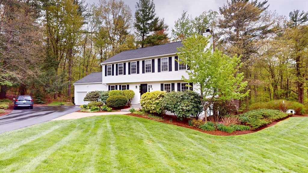 8 Lynnwood Dr
