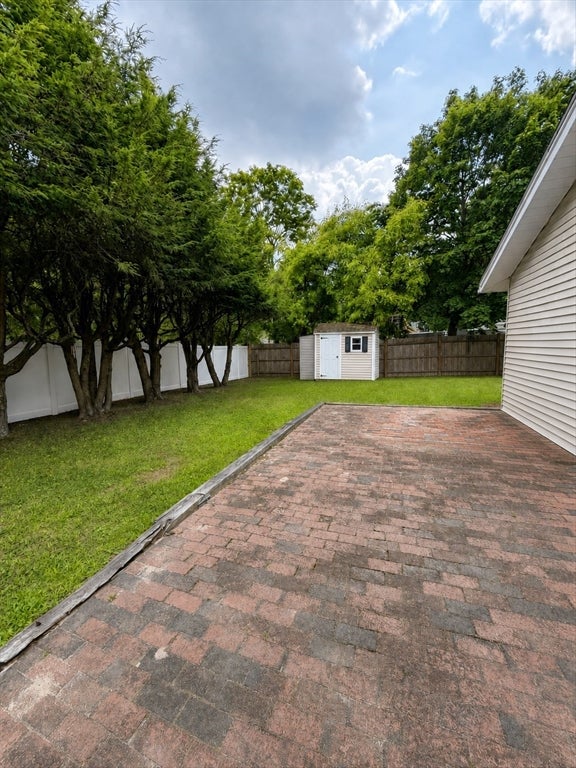 5 Louis Rd, Framingham, MA Photo #11