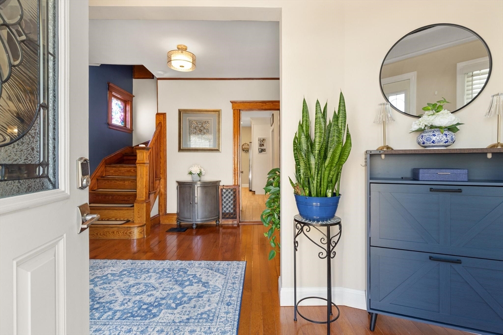 31 Freeman Ave