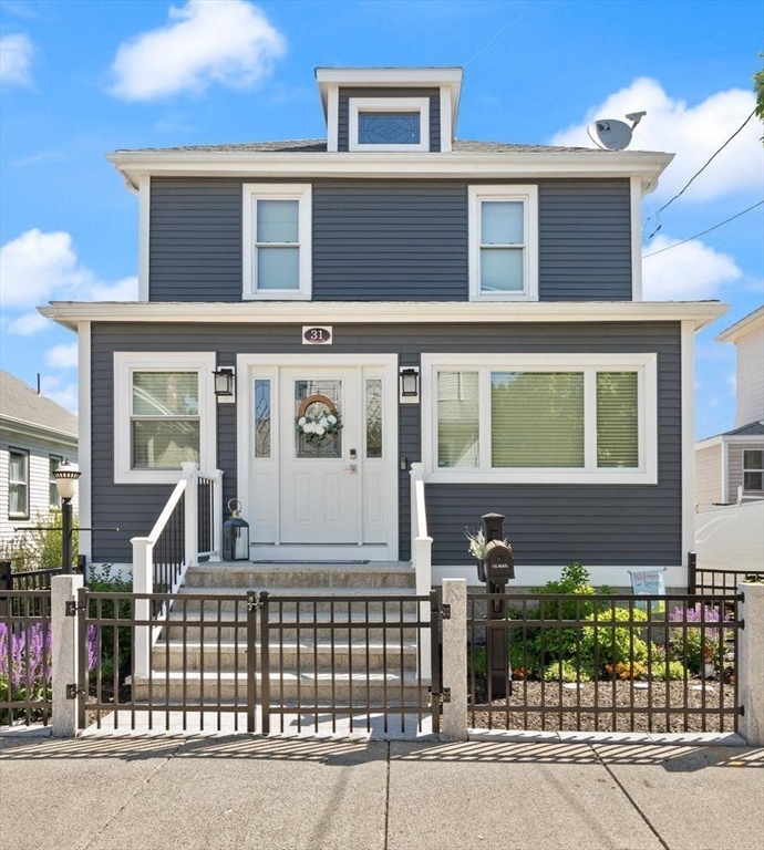 31 Freeman Ave