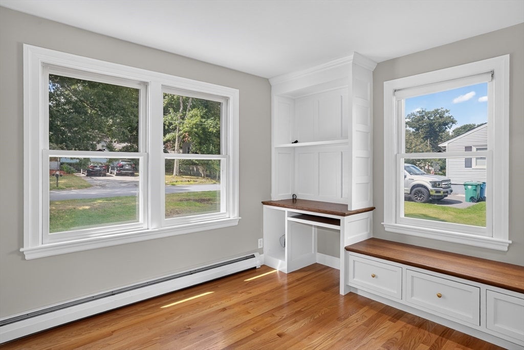 32 Lantern Ln, Burlington, MA Photo #18