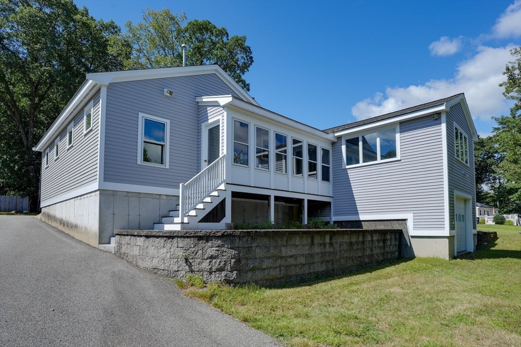 32 Lantern Ln, Burlington, MA Photo #30
