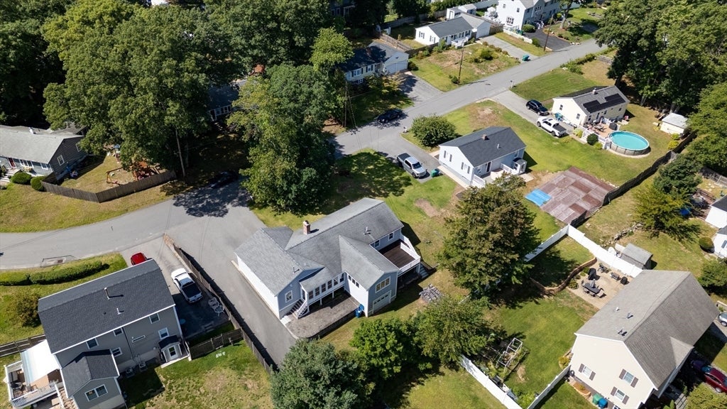 32 Lantern Ln, Burlington, MA Photo #28