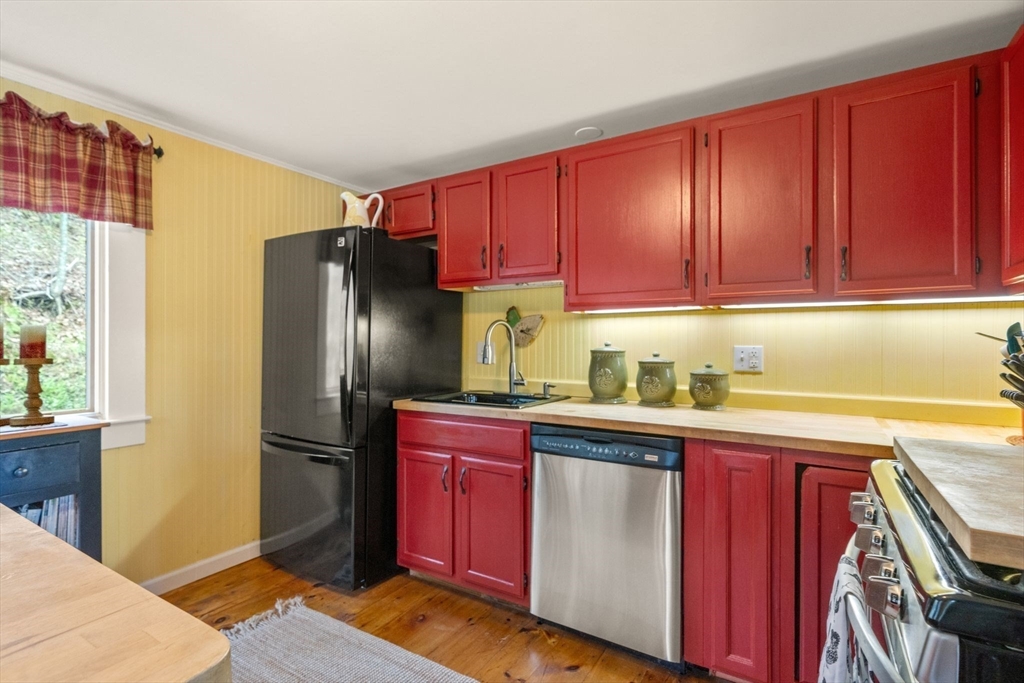78 Indian Pond Road, Kingston, MA Photo #12