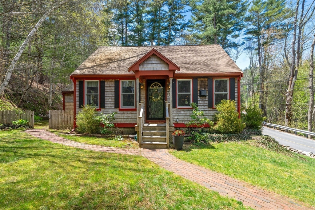 78 Indian Pond Road, Kingston, MA Photo #2