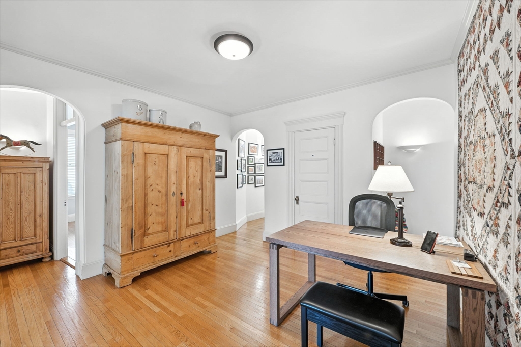 26 Hurlbut Street 3