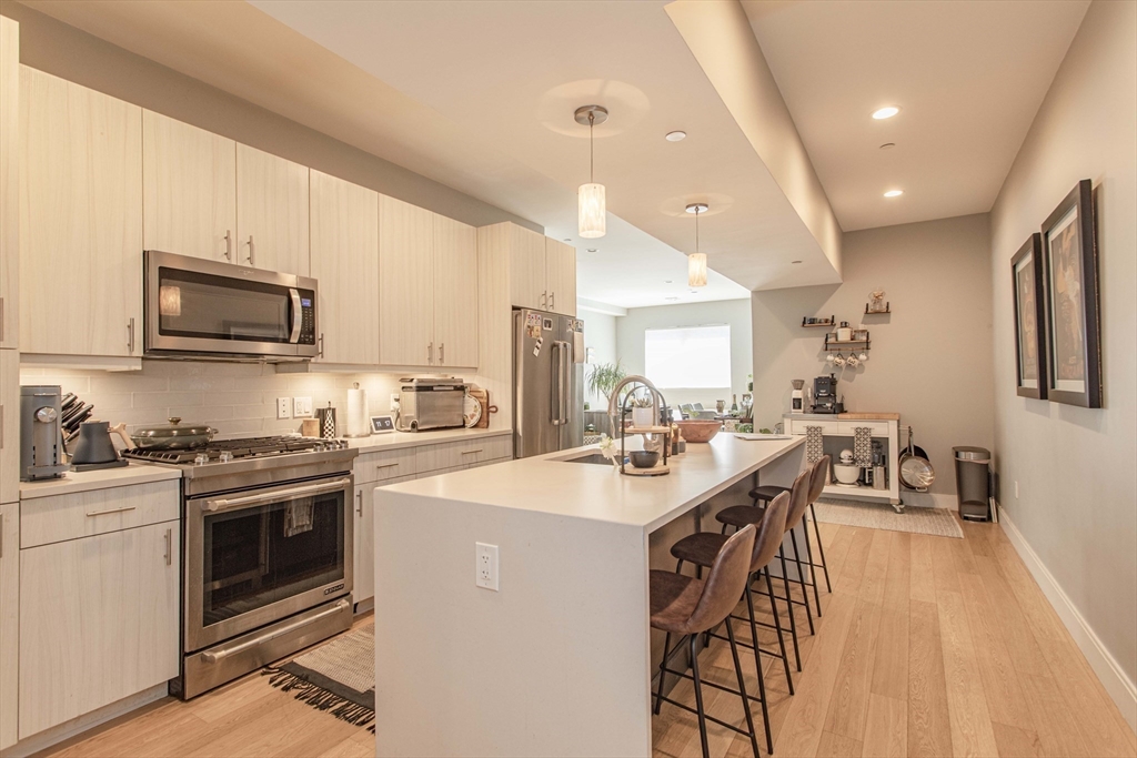 488 Dorchester Ave 3I