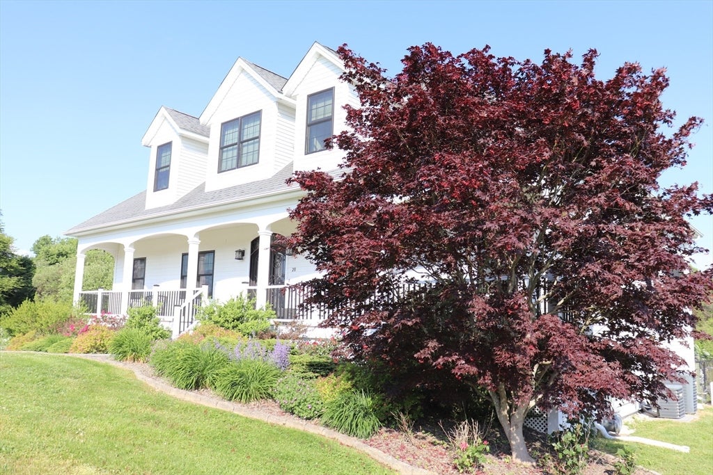 20 Meadowbrook Ln, Westport, MA Photo #10