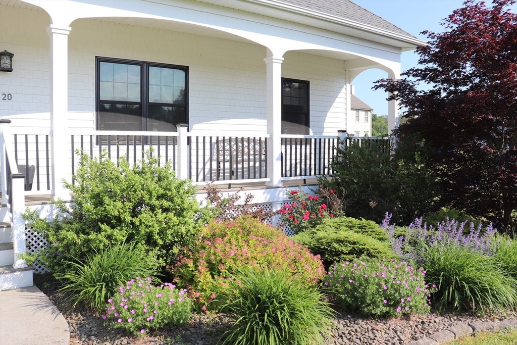 20 Meadowbrook Ln, Westport, MA Photo #9