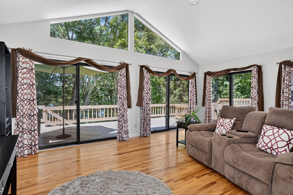 66 Sewall St, Shrewsbury, MA Photo #21