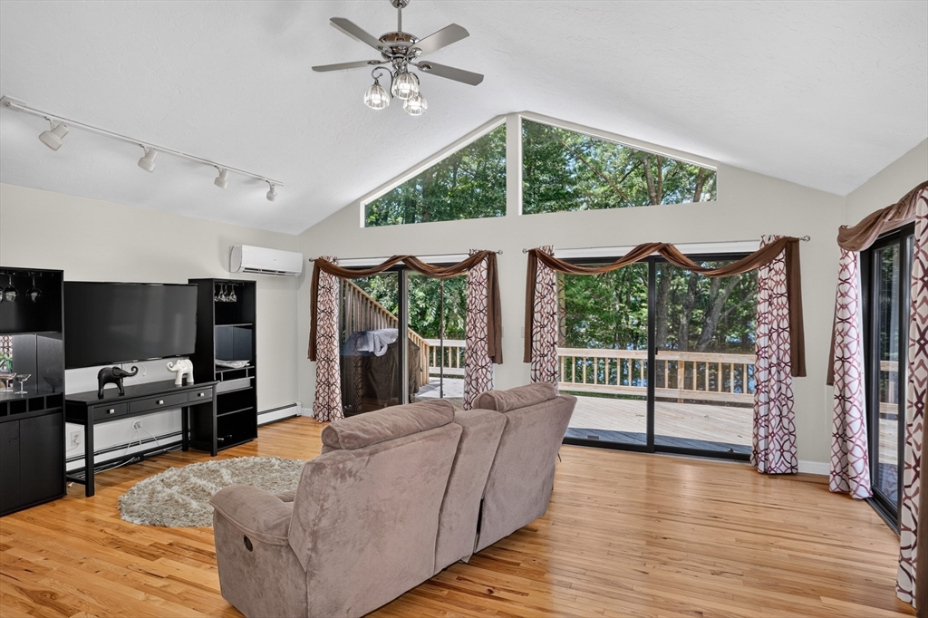 66 Sewall St, Shrewsbury, MA Photo #23