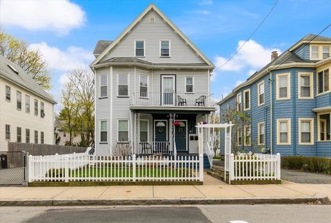 Photo of 50-52 Bainbridge St, Malden, MA 02148 (MLS # 73504028)