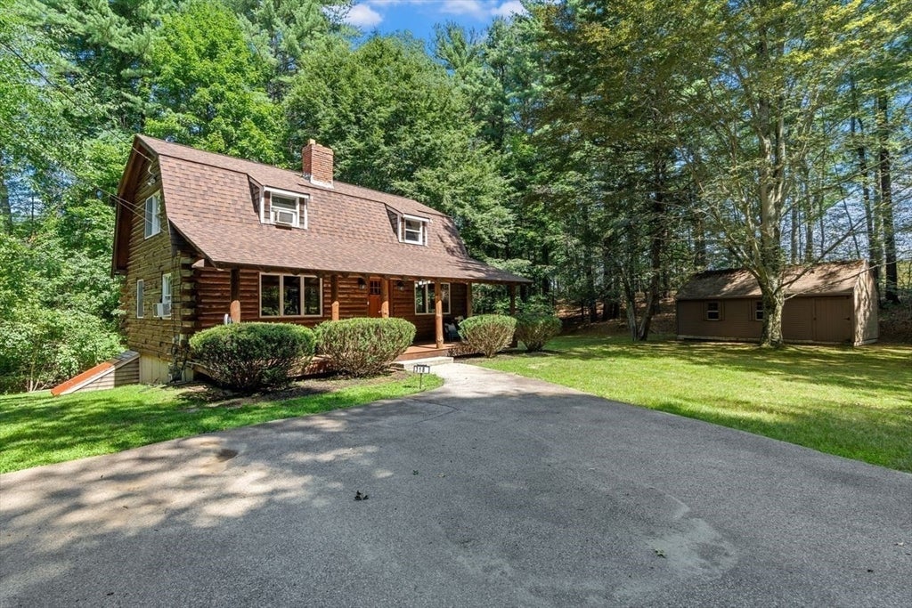 318 Circuit St, Hanover, MA Photo #38