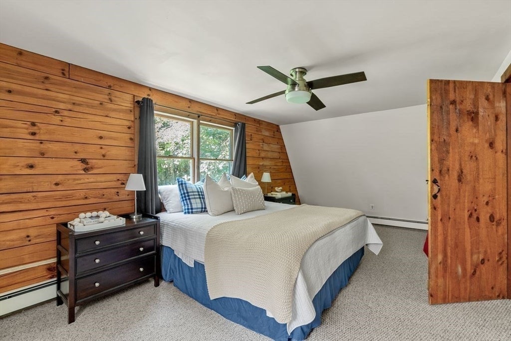 318 Circuit St, Hanover, MA Photo #17