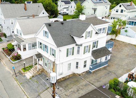 111 Gershom Ave Lowell MA 01854