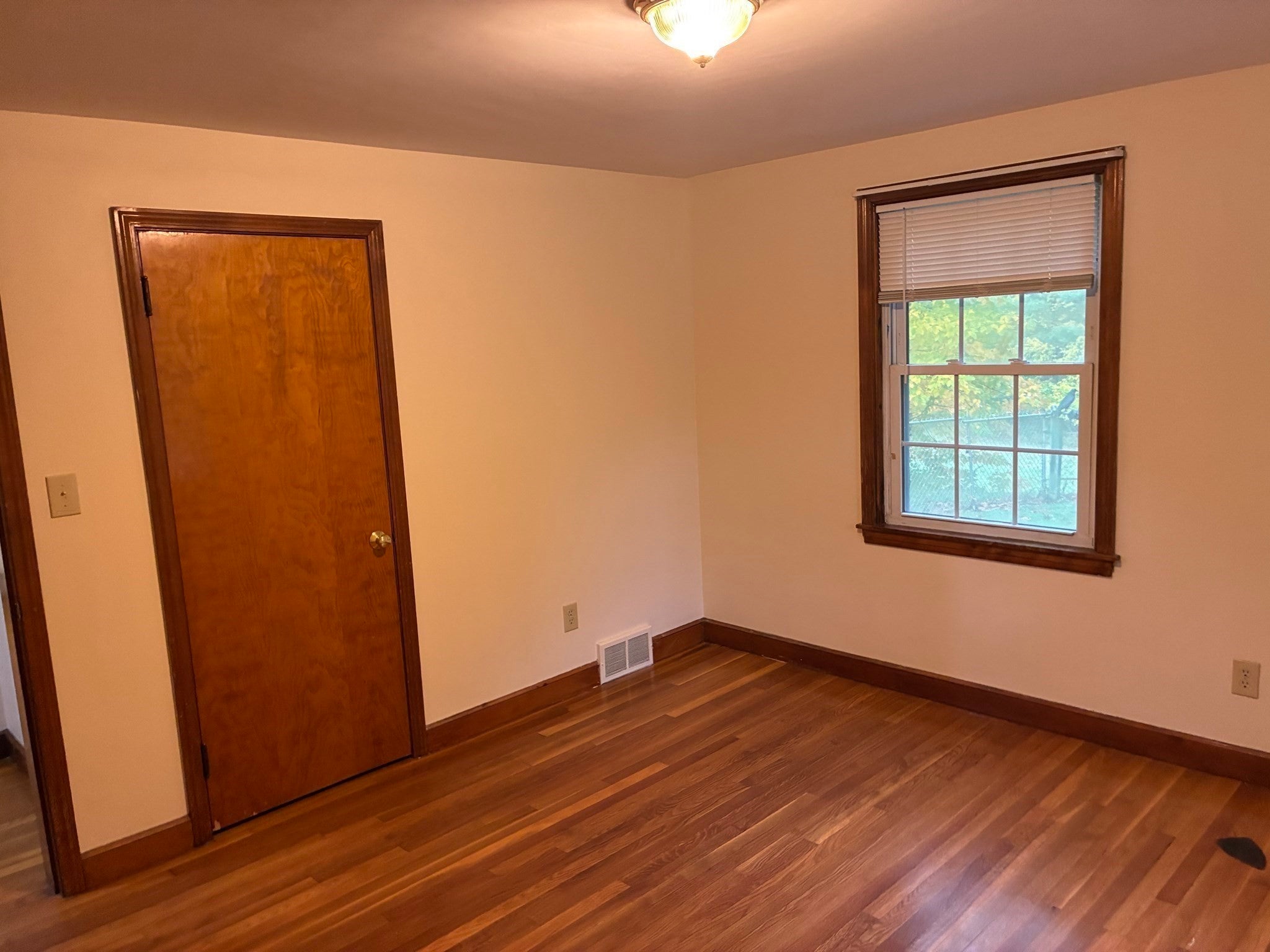 21 Diamond Hill Avenue, Boylston, MA Photo #8
