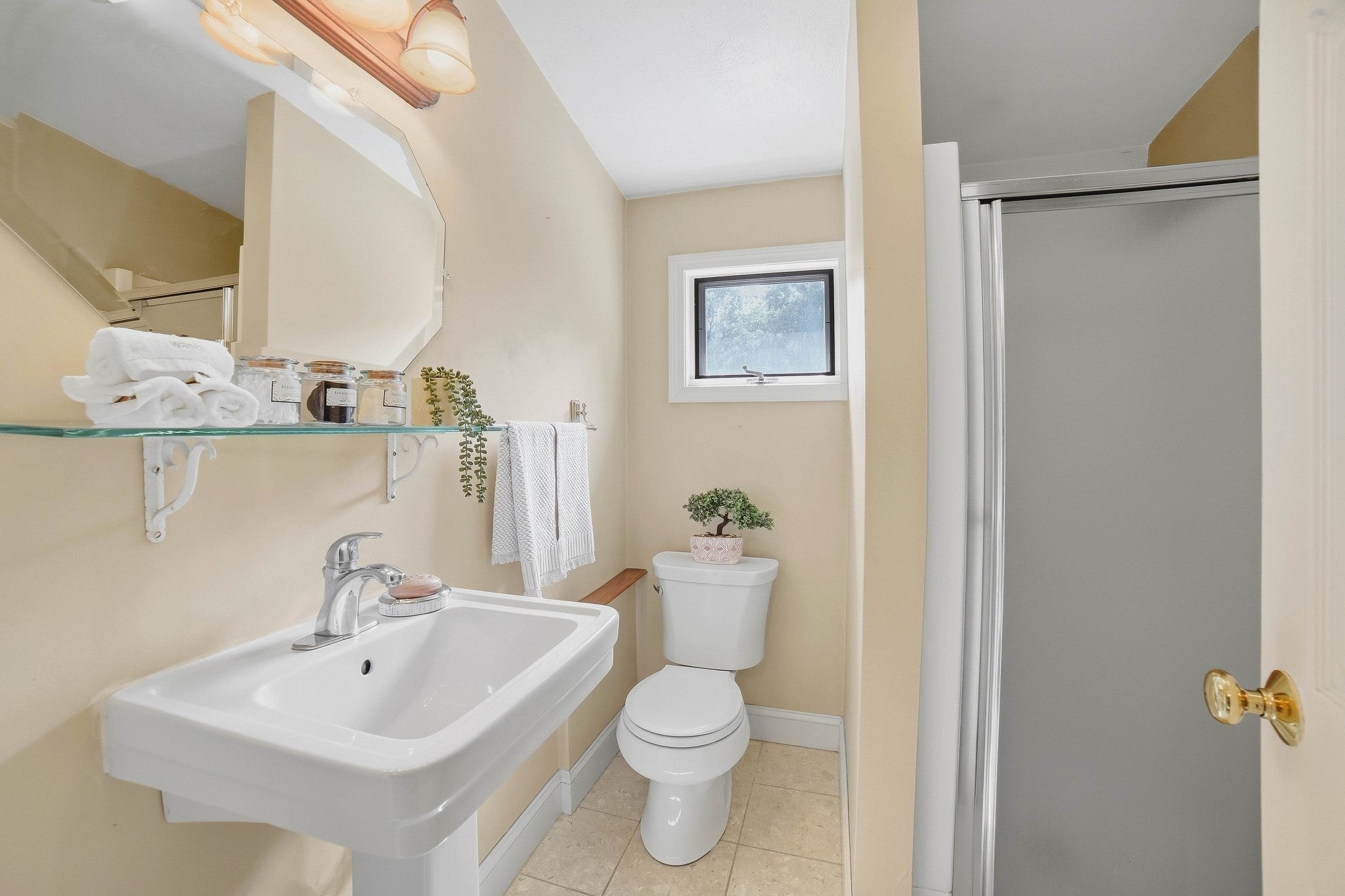 550 Sunderland Road, Worcester, MA, 550 Sunderland Road, Worcester, MA Photo #22