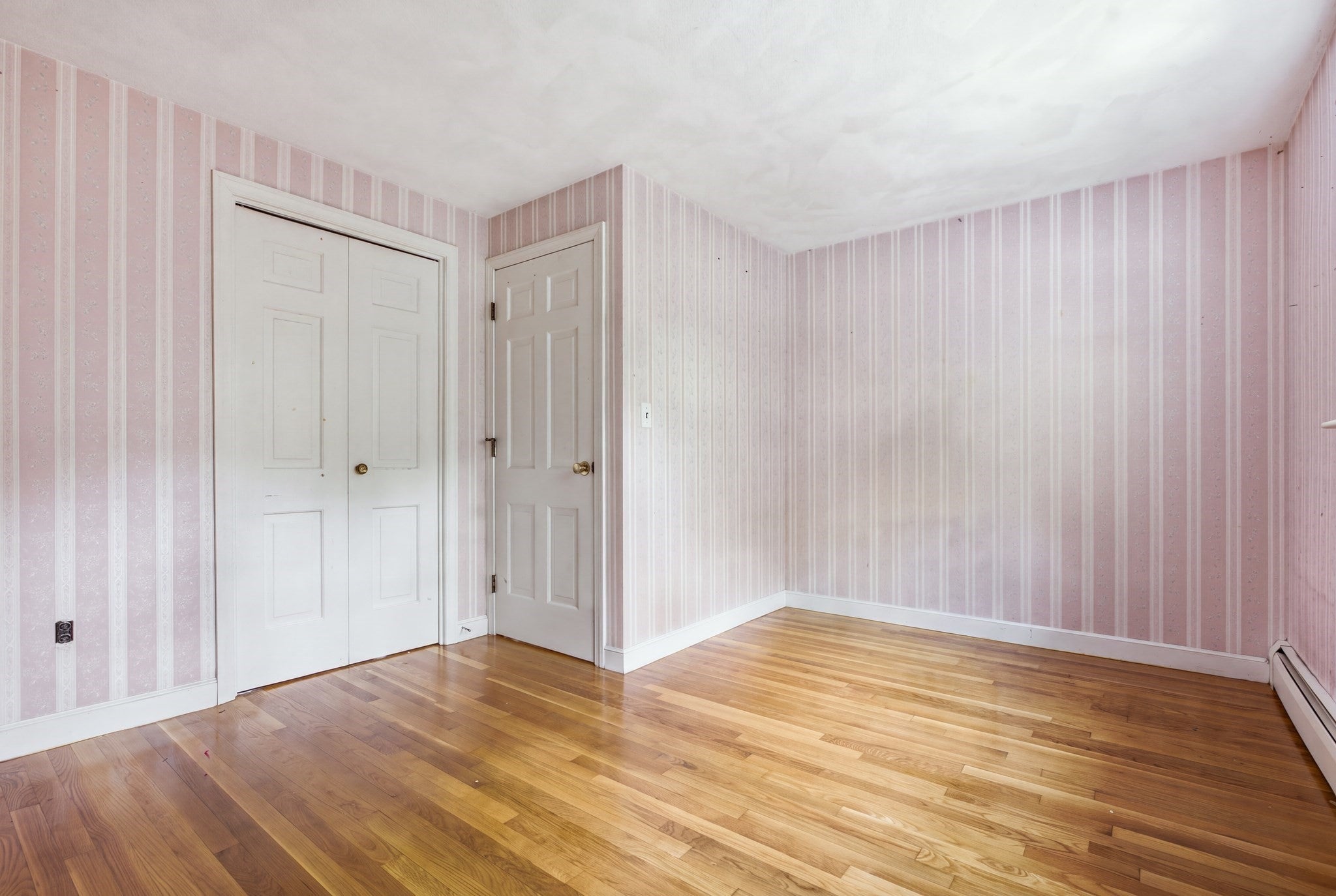 10 Red Gate Ln, Reading, MA, 10 Red Gate Ln, Reading, MA Photo #37