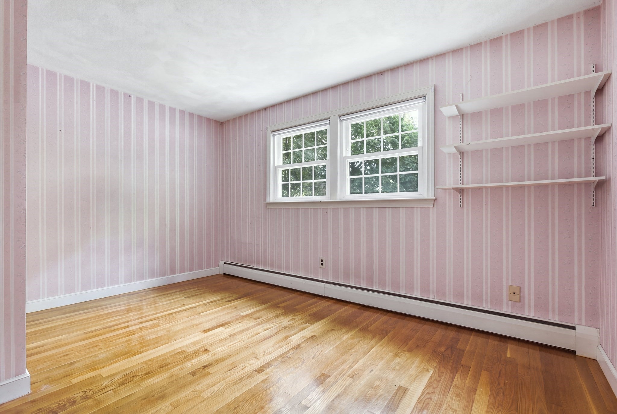 10 Red Gate Ln, Reading, MA, 10 Red Gate Ln, Reading, MA Photo #36