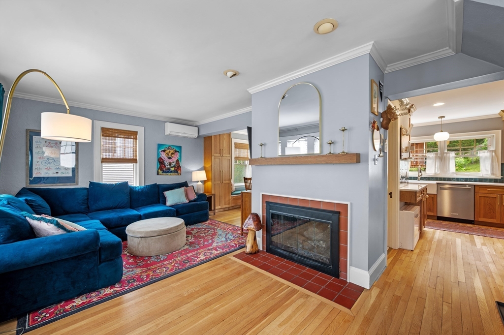 5 S Mountain Ave